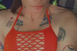 Early bird gets the worm 🐛 - 4... - Image 4