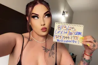 ONE NIGHT ONLY❤️❤️🅂🅄🄿🄴🅁 ŦłGҤŦ WET ⓀⒾⓉⓉⓎ 😽💦αναιℓαвℓє иσω! 📲 BIG SOFT BUBBLE BOOTY 🍑 - Image 9