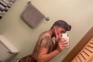 🧚♂Pretty Patite🎀 (NEW CONTACT☎) - Image 1