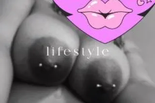 sunshine🍑👅🫦 - 28 - Image 4