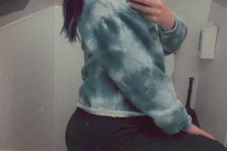 who wants to be my sugar daddy - Image 2