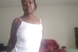 Come and Sweet T and have fun😉... - Image 2