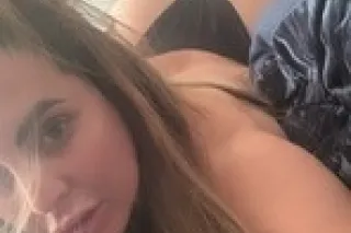 carolina latina colombiana ten... - Image 2