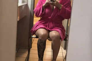 hot girl latina 🍑🔥🍆 - Image 7