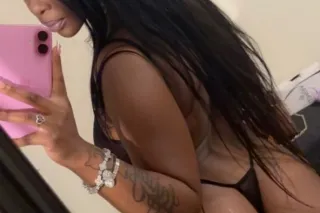 PERFECT GIRL NEXT DOOR 😋 - 24 - Image 3