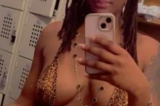 ready for fun 🥂 - 33 - Image 1