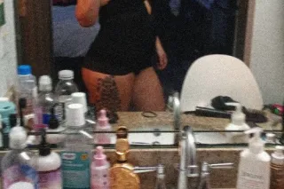 if you like thick white girls ... - Image 3