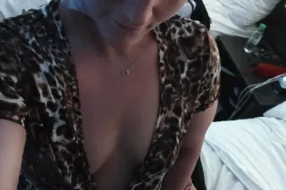 if you like thick white girls with big booty and you're about professional business! Then baby cum get some Breezy - Image 9