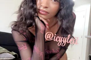 Arizona's finest💞 text or call to book gentleman choice 😌 - Image 8