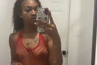 Exotic Pacific Islander 👸🏾🌺Gen... - Image 1