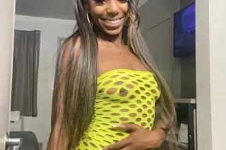 🍫🍫HEY BABES YOU MISSED ME YET🥰... - Image 2