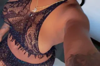 BACK LIIK REAL CRACK💦👅 Here Fo... - Image 2