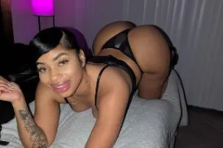 Sexxc Simone 🩷🥰🌷🌺 - 29 - Image 1