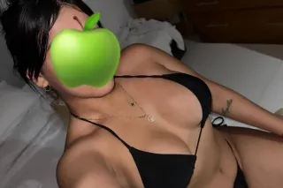 🔥 Sexy latina available now, a... - Image 1