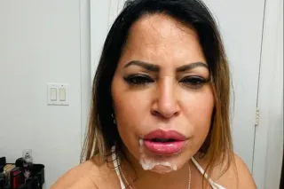 HIGH CLASS FREAKY 💋👑THROAT GOATT WETT WETT TIGHT 😈💦 MAKE ME SQUIRT 💧😈BEST PUSSY OF YOUR LIFE - Image 1