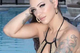 FOR YOU, A TASTY TREASURE, CREAMYand DREAMY WITH CAPTIVATING CURVES.THICK IN ALL THE RIGHT PLACES! - Image 10