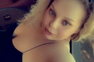 Busty Blonde Bombshell Temptress 🍒Too Sexy to Handle😏 Perfect Curves with 36 G Tits and Angelic eyes💎 Cum see the Best 💎 Incall/Outcall/Exclusive Content📲 - Image 7