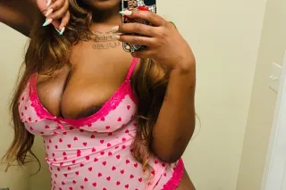 HI LOVE 🥰 YES IM AVAILABLE FOR... - Image 4