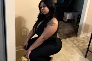 EXOTIC babe 🍑🍒 DONT MISS OUT HUGE boobs fat ass👄 - Image 9