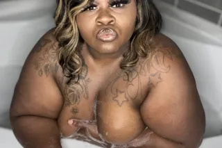 😍🥰💋WARM AND COZY😏💦THICK AND FU... - Image 2