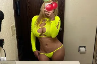 Hot Latina Colombiana 🇻🇪🔥 Lind... - Image 3