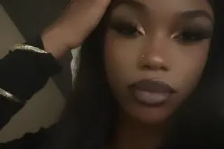 😏😉fun with nana😘your favorite cali chocolate😘 - Image 5