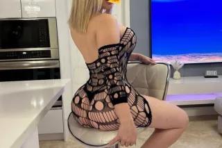 Cloe 🇨🇺❤ Bailes y masajes - 23 - Image 1