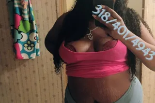 🔥Hot 🔥 Sexy Big Booty Thick 🍫🍫🍫 Chick w/ nice Big 💋🍆💦 Servicing All 3 🎳 w/ Multiple Releases - Image 11