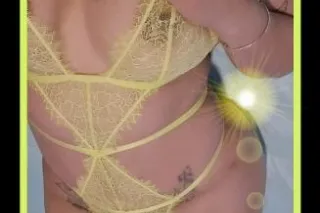 sexy petty latina Aisha - 31 - Image 1