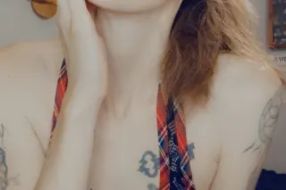 thin tight and just right 🤤 - Image 4