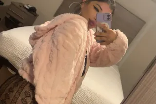 Latina Babe⭐⭐⭐⭐⭐ - 21 - Image 1