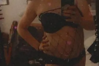 Professional and Discreet - 40 - Image 4