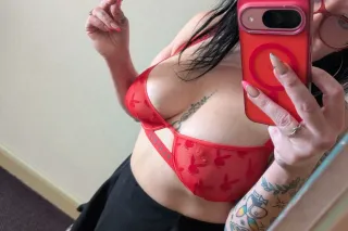 Your Favorite Kinky Girl Next ... - Image 4