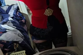 incall available. deep throat ... - Image 2