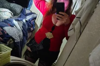 incall available. deep throat ... - Image 3