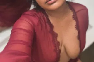 🎀Mesmerizing Mia 🎀OutCallls ON... - Image 4