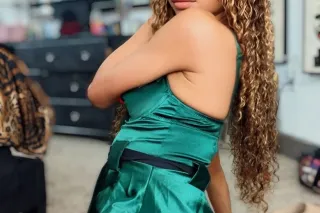 Sweet On The Outside, Trouble On The Inside 🫦 - Image 9