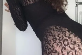 avail for Bremerton💕150 qv ava... - Image 3