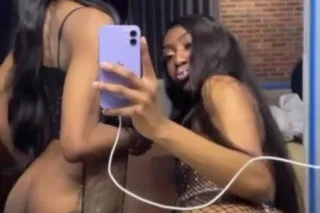 CUM SEE US💋 TWO GIRL SPECIALS 💦💦TWINN - Image 2