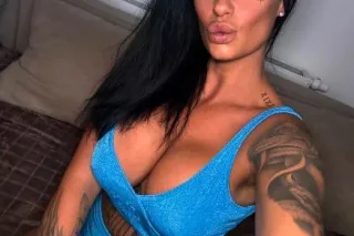 kinky fun with a tattooed godd... - Image 1