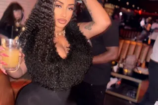 Redbone delight 💕 - 25 - Image 4