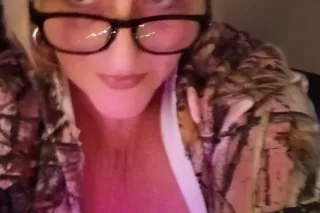 BBW MATURE THICK AS HELL IN CA... - Image 2