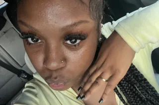 Cute, Thick & Chill 💚 Come See... - Image 2