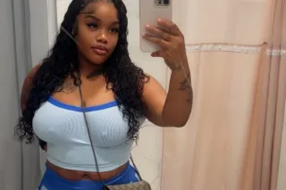 Reyna 😍 A Gentlemens #1 Choice 💦 - Image 5