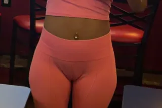 HEY DADDY 🥰💕💋 IM BACK💕 COME SE... - Image 2