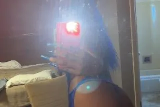 ᏟᎾᎷᎬ ᎪNᎠ 👀ᏚᎬᎬ ᎷᎬ ! ɪ ᴀɪᴍ 🎯ᴛᴏ ᴘ... - Image 1