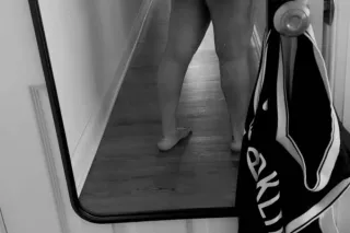 HEY DADDYI’m in bedstuy areas and DISCRETE MEETS ONLY !!! I LOVE a RESPECTABLE gentlemen who doesn't play games , and wants to become a regular !!! - Image 5