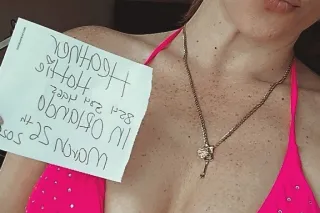 ✨️ Heather Hottie ✨️ 100% Real... - Image 1