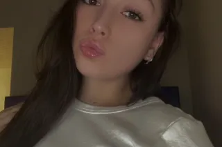 🫦 AVAILABLE THIS WEEKK, TEXT M... - Image 3