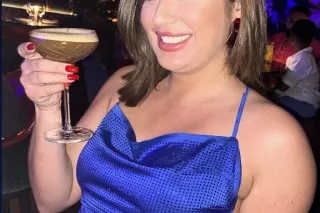 DINNER DATES OR DISCREET SESSIONS. FOOT FETISH, ROLE PLAY & DOMINATION - Image 11